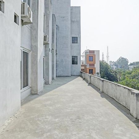Oyo Flagship 80971 The Lime Tree Bareilly Bagian luar foto