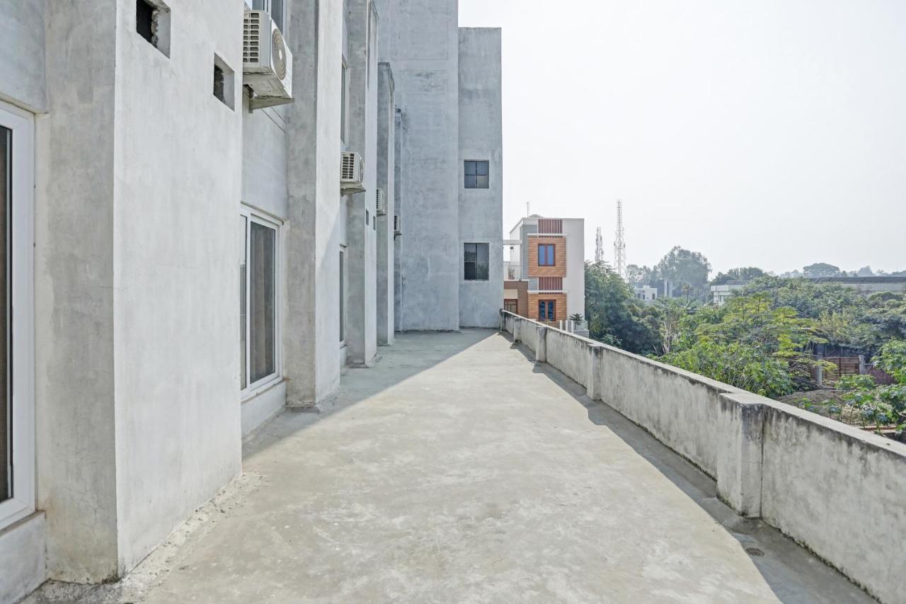 Oyo Flagship 80971 The Lime Tree Bareilly Bagian luar foto