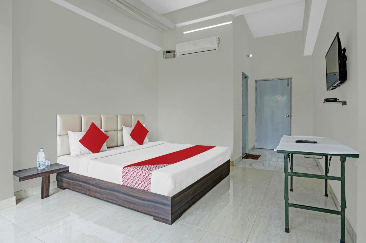 Oyo Flagship 80971 The Lime Tree Bareilly Bagian luar foto