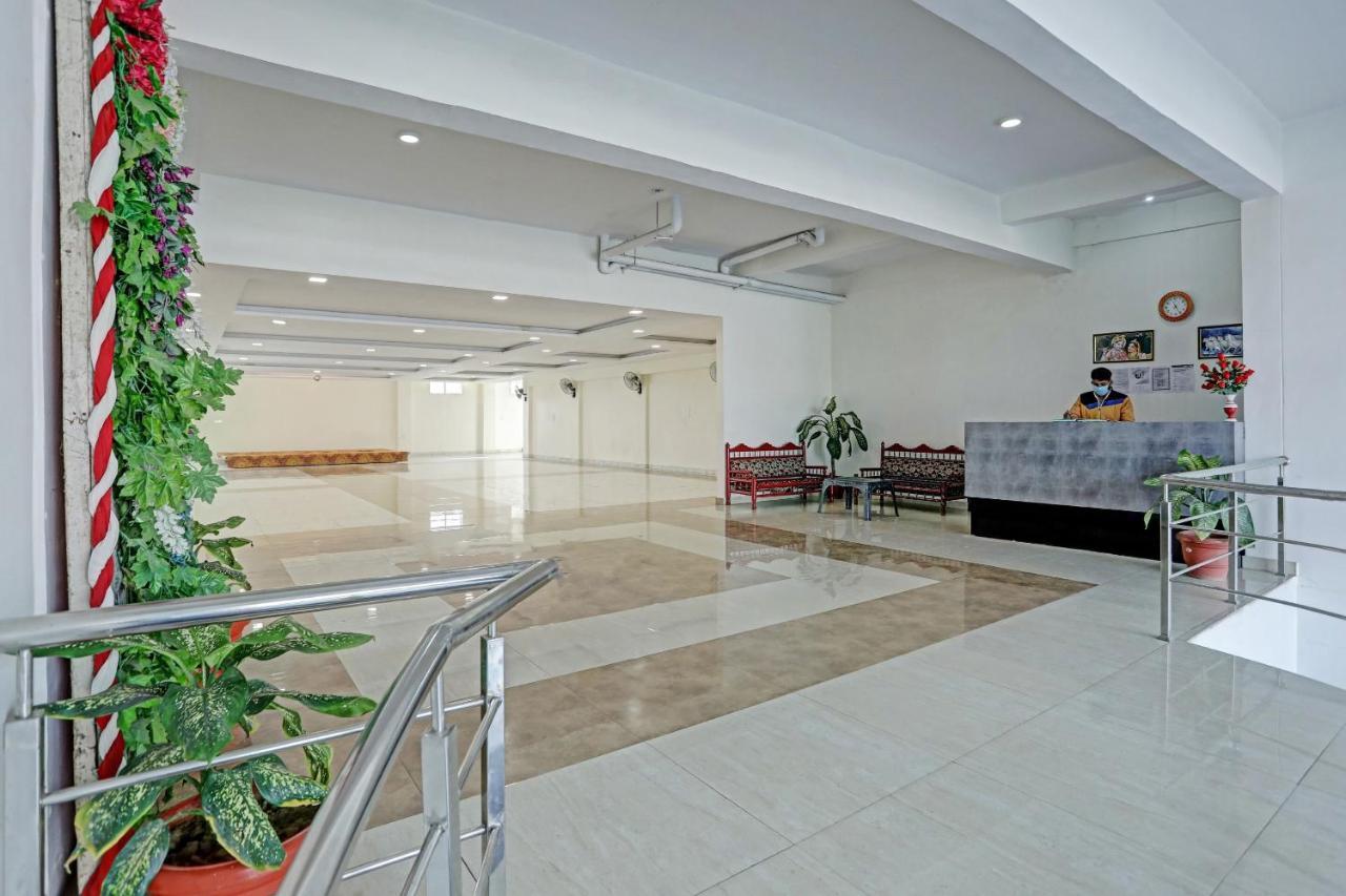 Oyo Flagship 80971 The Lime Tree Bareilly Bagian luar foto